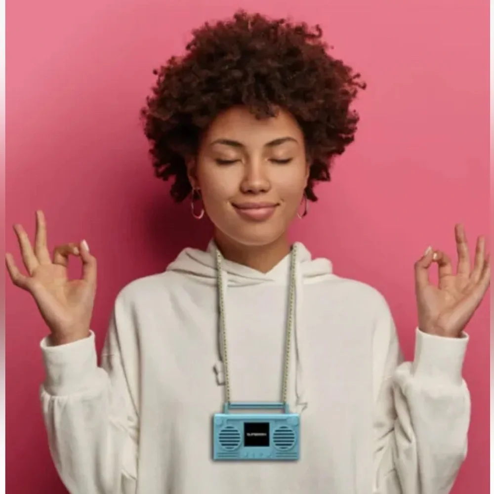Bumpboxx Microboom Wearable Bluetooth Speaker Boombox w/ Chain - Tiphany Blue - Picture 1 of 12